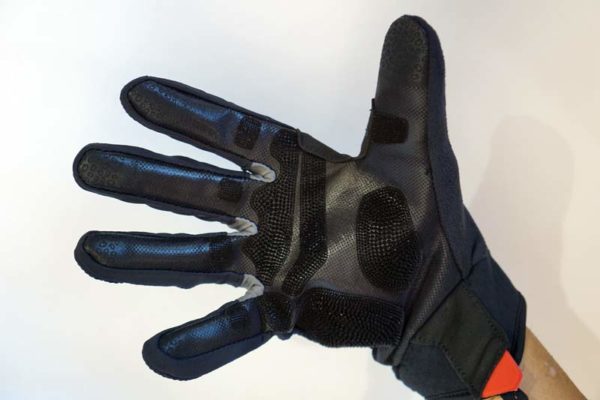 prologo-winter-cycling-gloves-w-stowaway-wind-shield02