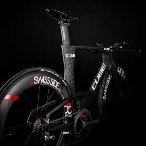 cube_aerium-c68_project-kona_aerodynamic-triathlon-tt-bike-prototype_rear-dark