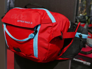 evoc_hip-pack-race_lightweight-mountain-bike-waist-pack_red