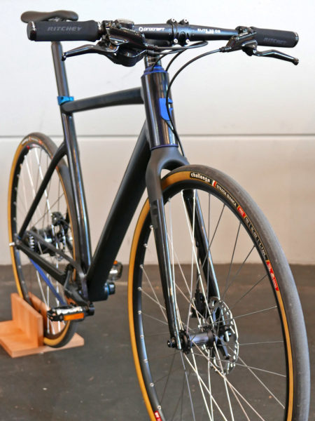 fabike_a1x_aluminum-flexible-adjustable-belt-drive-single-speed-all-road-gravel-cyclocross-bike_cross-fork