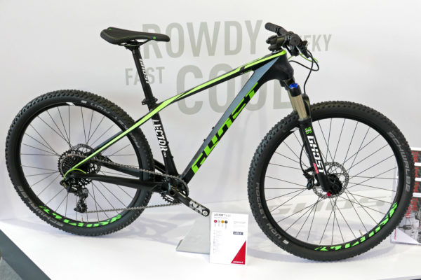 ghost_lector-kid_youth-kids-xc-carbon-hardtail-race-mountain-bike_complete