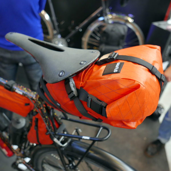 gramm_tourpacking-lightweight-touring-bikepacking-bags_5l-saddlebag
