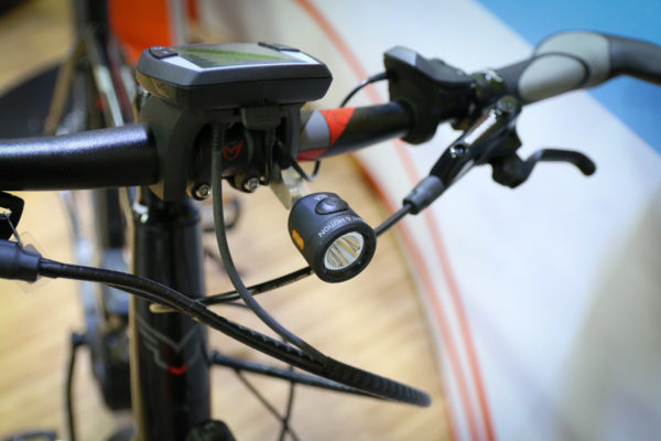 light-and-motion-seca-2200-drone-e-bike-lightsinterbike-2016-323