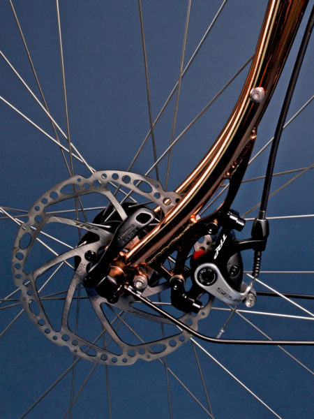 pelago-stavanger_brooks-150th-anniversary_dashing-bikes_classic-steel-road-bike_front-disc