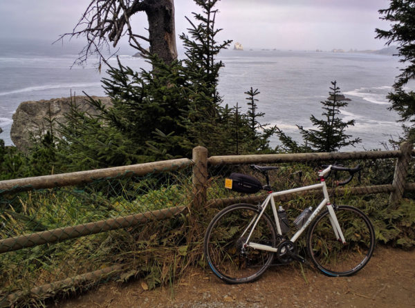 pic-of-the-day_russ-wood_arch-rock-overlook_southern-or