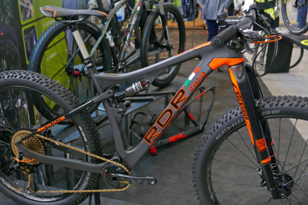 rdr-italia_ares_100mm-carbon-29er-275-marathon-cross-country-mountain-bike_made-in-italy_frame