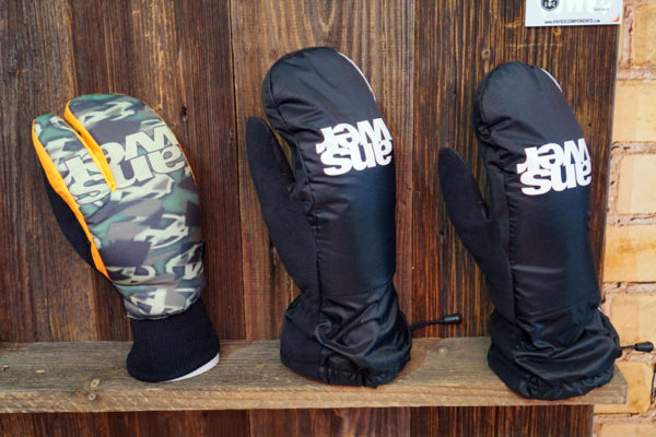 Answer Sleestak and Chakka winter mittens for fat bikes mountain bikes and cycling