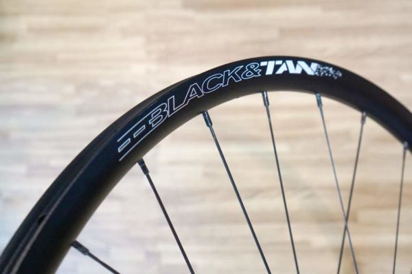boyd-cycling-black-and-tan-cyclocross-tubular-wheels03