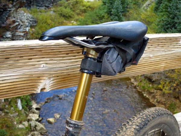 wolf-tooth-components-bike-valais-dropper-seatpost-clamp-1