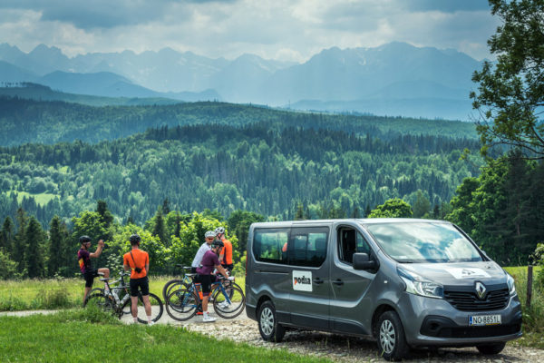 podia_tatra_roadventure_eastern-europe-fully-supported-road-travel-tour_mountain-pit-stop