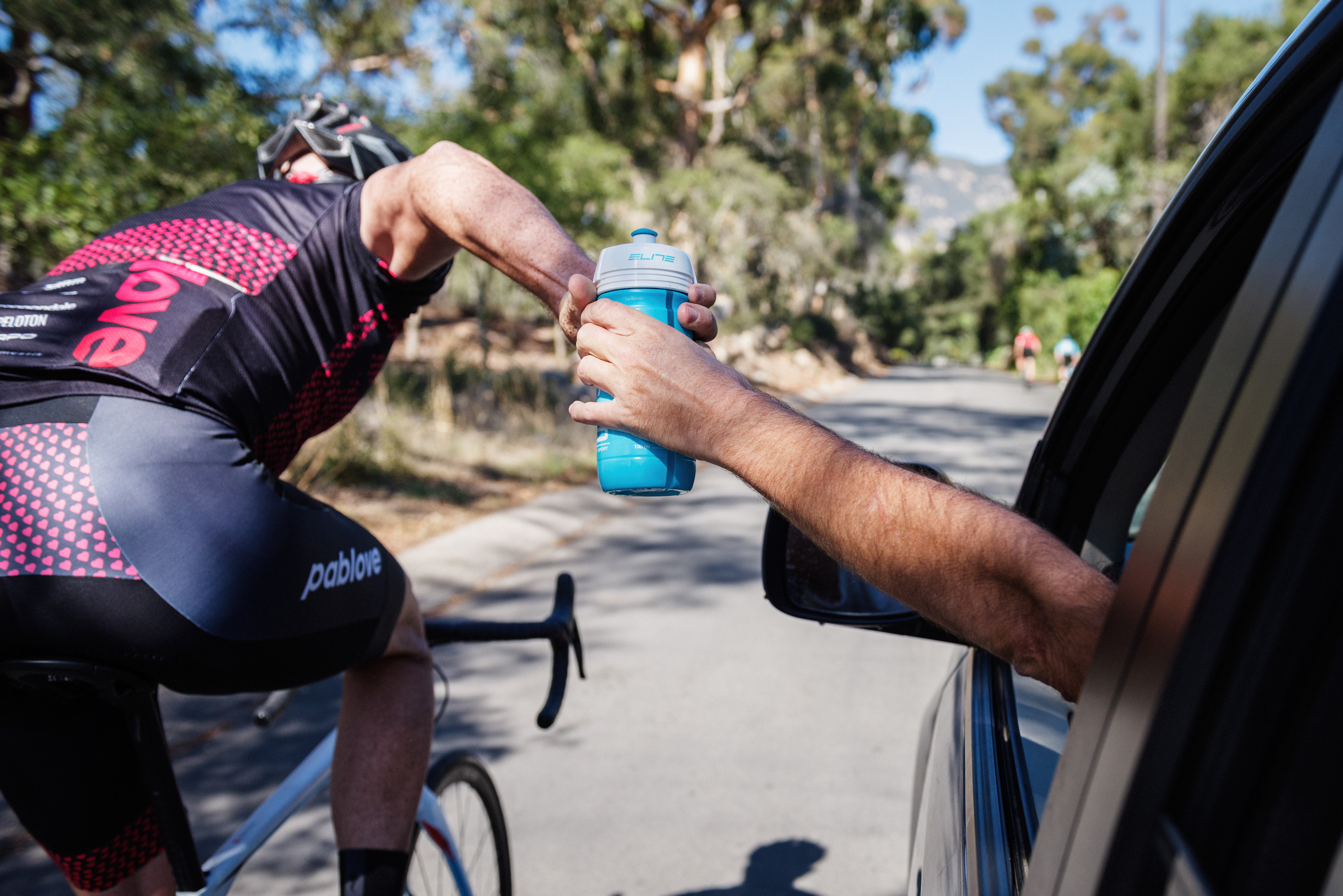 Featured image for the article Eating to win: Training, Race, and Recovery Nutrition with Team Sky’s Dr. Morton and SIS Nutrition