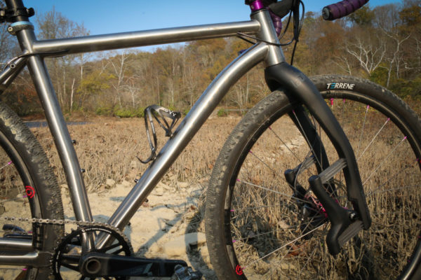 why-cycles-r-titanium-road-bike-gravel-adventure-review-first-look-reynolds-carbon-plus-terrene-tires-chunk-wazia-elwood-14