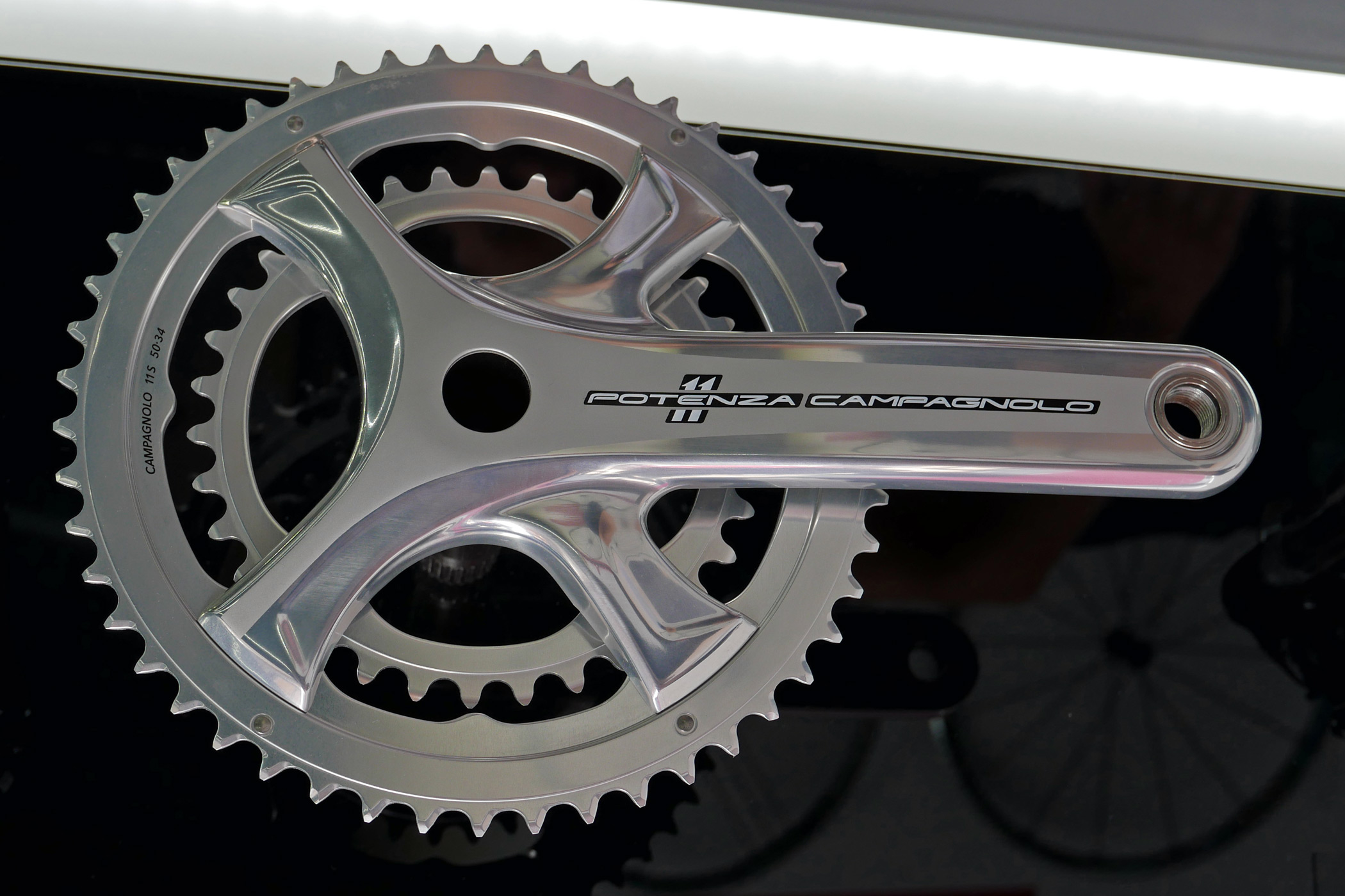 Classicists rejoice, Campagnolo Potenza 11 brings back polished silver