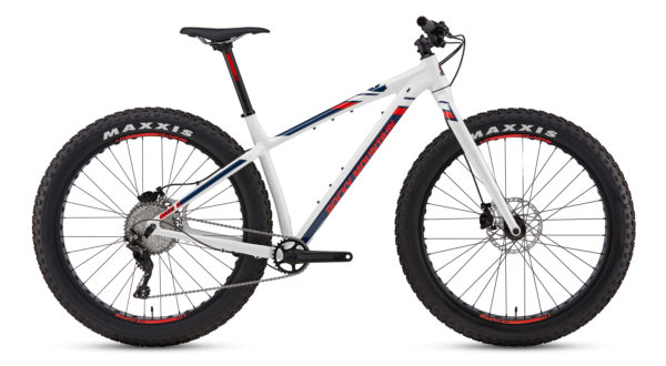rocky-mountain_suzi-q_aluminum-275-plus-rigid-trail-fat-bike_-50-studio