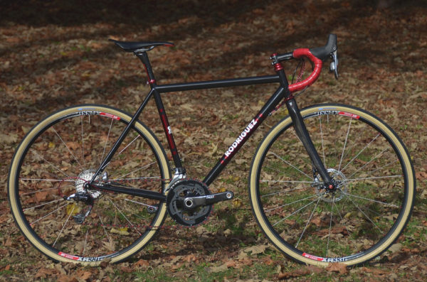rodriguez-bikes-bandito-light-weight-steel-disc-32c-tire-3