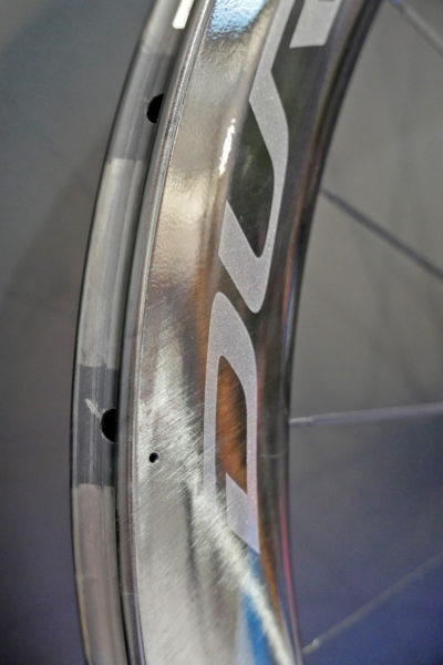 Shimano Dura-Ace R9100 wheels in detail: wider carbon, tubeless