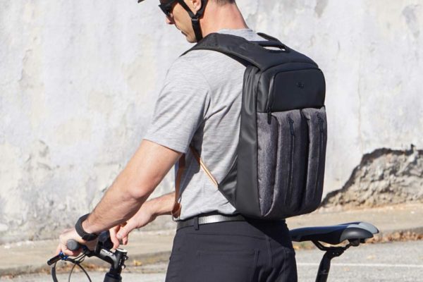 solos commuter backpack review