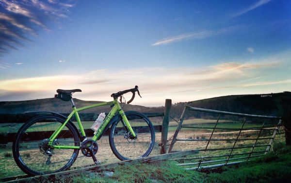bikerumor pic of the day NW England spring commute