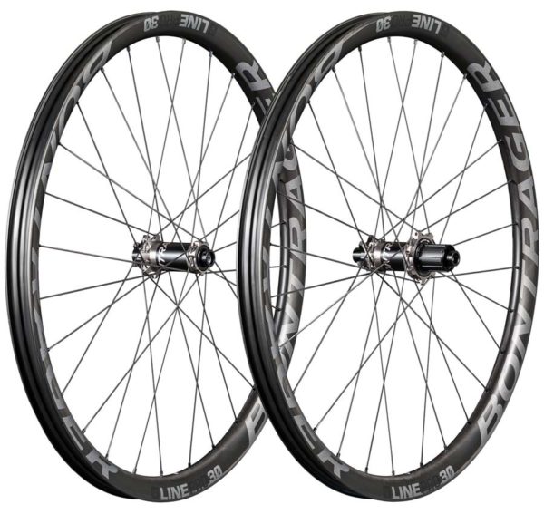 2018 Bontrager Line Pro 30 OCLV carbon mountain bike wheels for enduro and trail
