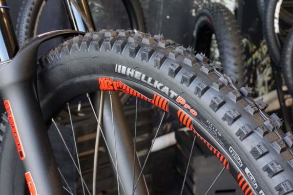 kenda hellkat advanced wire bead tubeless ready downhill mountain bike tire