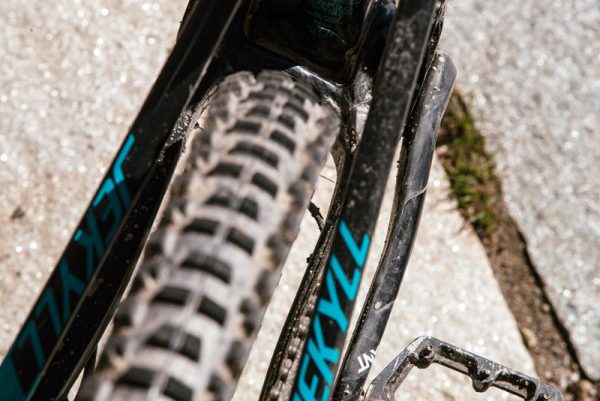 2018 Cannondale Jekyll enduro mountain bike frame tech and details launch