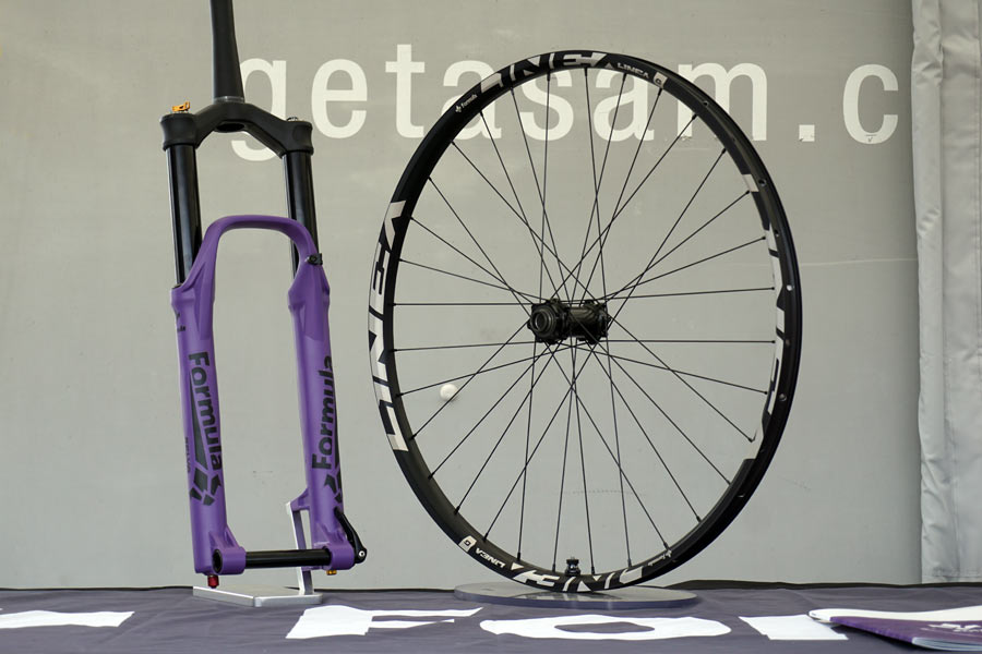 SOC17: Formula takes suspension fork tuning to the next level, debuts Linea (G)ravity wheels