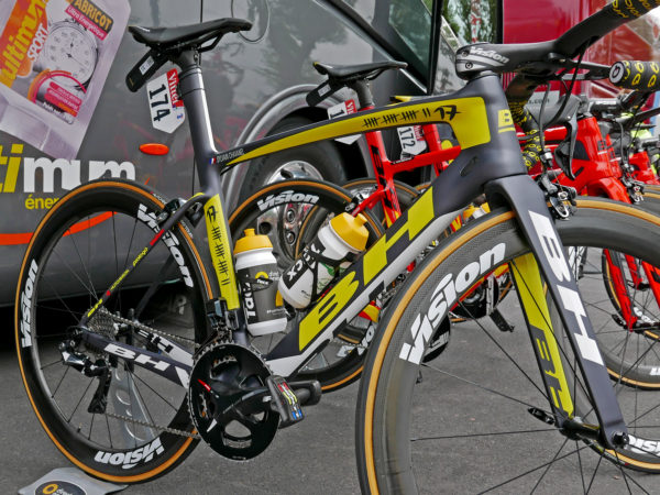 BH Bikes G7 Pro aero rim brake carbon race road bike Direct Energie Tour de France Sylvain Chavanel 17th Tour custom