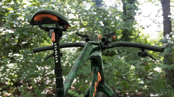 Nxxt Ultra adventure bike concept, seatpost