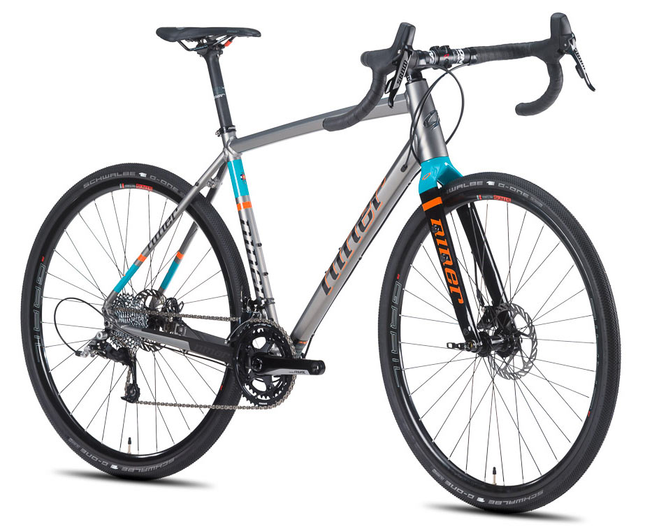 2018 Niner RLT 9 alloy gravel road bike updated with lower standover height and flat mount brakes