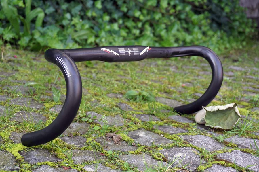 EB17: Zipp SL70 carbon road bike handlebars get more ergonomic