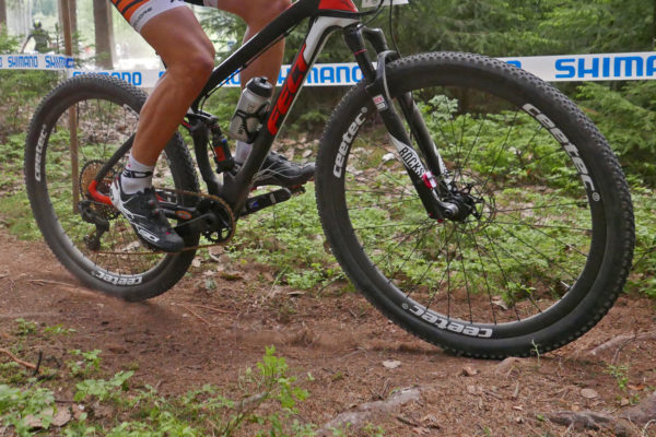 Ceetec MTB Revolution 27mm rim lightweight carbon mountain bike rim wheel wheelset Thomas Litscher World Cup dirt