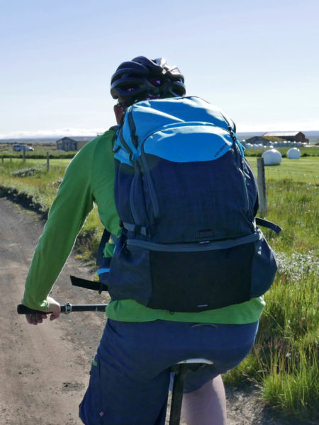 EVOC Explorer Pro 30l multi-day all-mountain trail bike backpack riding back