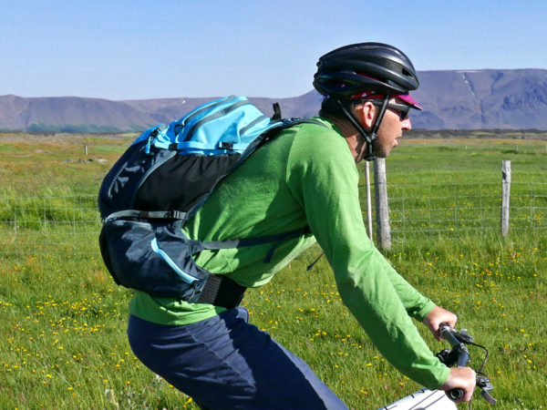 EVOC Explorer Pro 30l multi-day all-mountain trail bike backpack riding