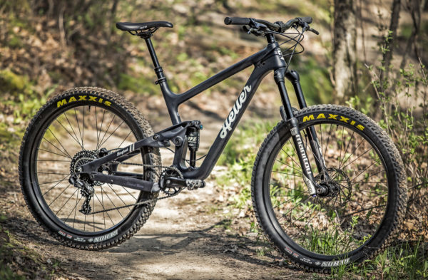 Heller Barghest 130mm 275+ carbon full-suspension enduro trail all-mountain bike complete trail side