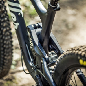 Heller Barghest 130mm 275+ carbon full-suspension enduro trail all-mountain bike rocker arm detail