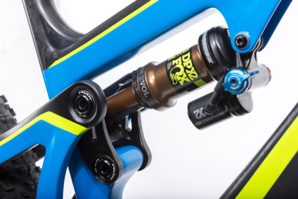 Pivot plugs in with Shimano E8000 Shuttle eMTB for Europe only