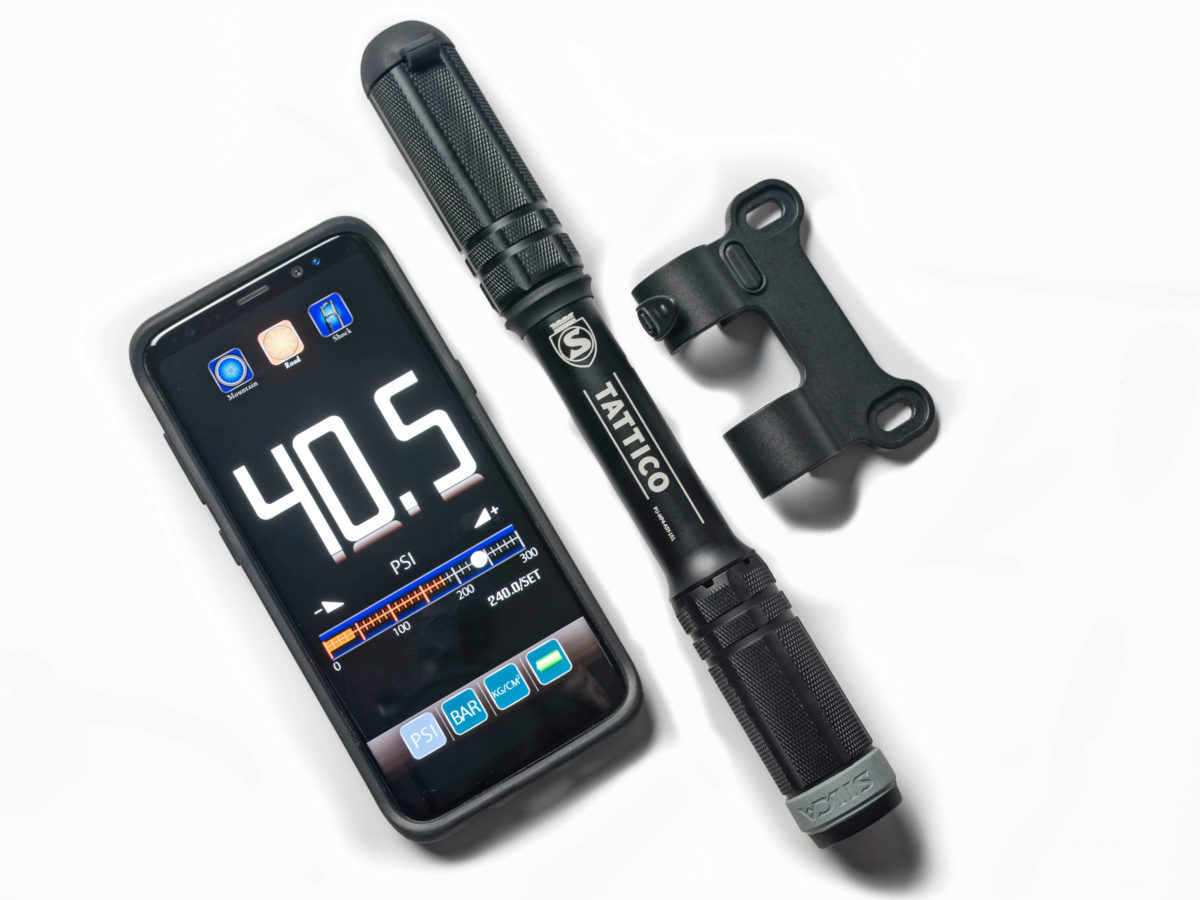 Silca Tattico Bluetooth wireless mobile app connected compact mini-pump with digital pressure gauge iGauge app