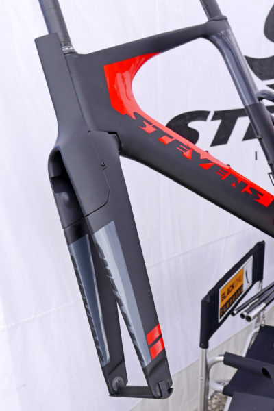 Stevens Volt fully integrated carbon TT triathlon race road bike aero fork