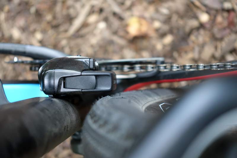 the sram red etap front derailleur battery limits tire clearance on wide tires