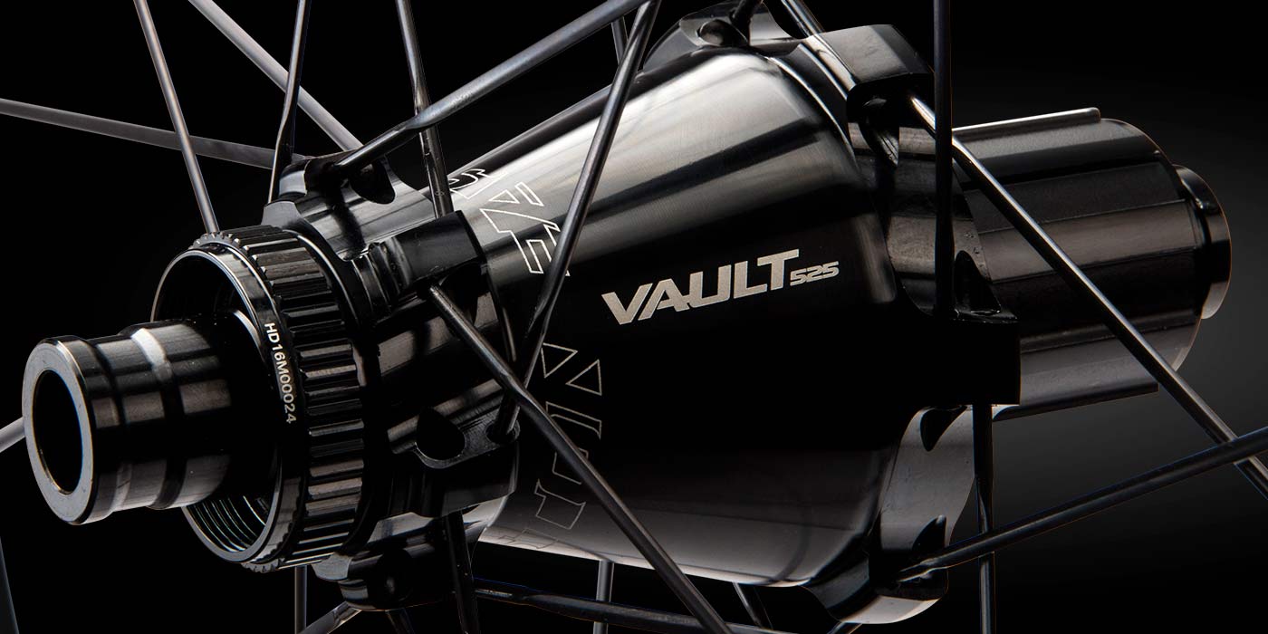 Easton Vault spins out oversized road disc brake hub in new EA90 SL Disc wheels