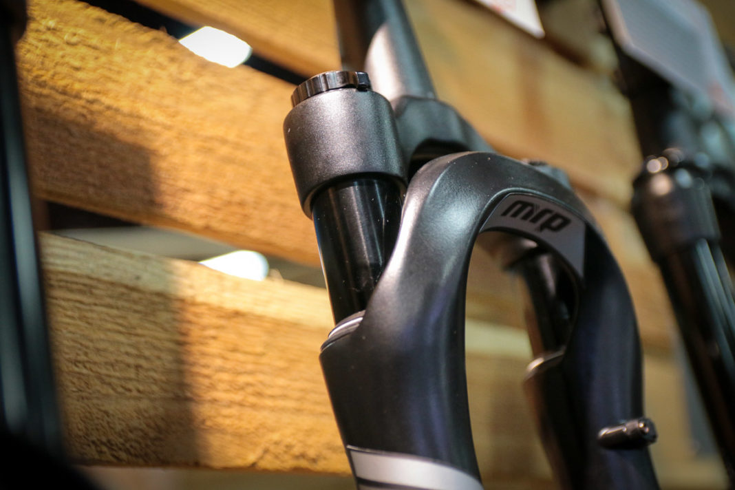 IB17 MRP springs for gravel with Baxter suspension fork, adds Race Axles Bikerumor