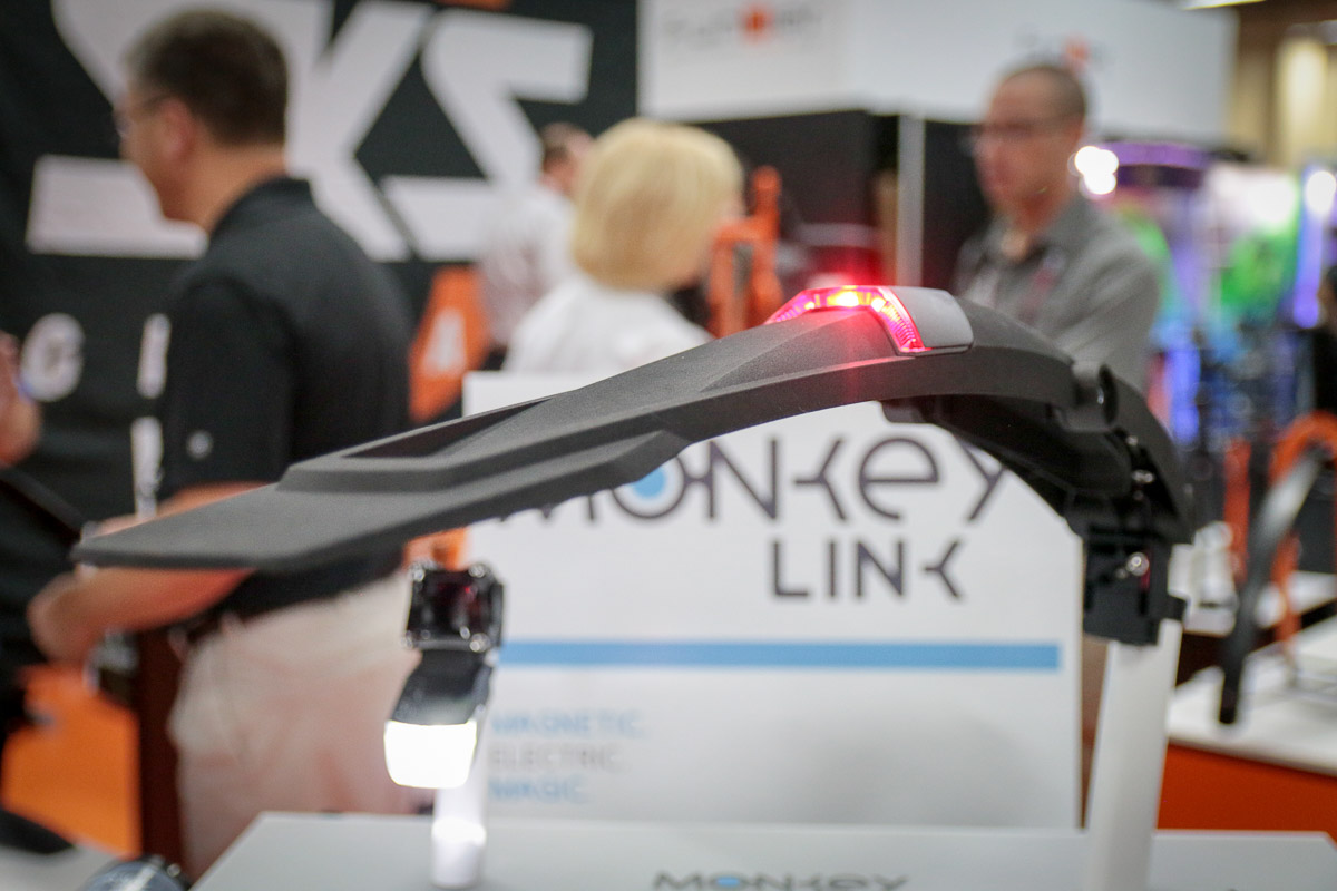 IB17: SKS Monkey Link collaboration could revolutionize light and fender mounts, plus new SKS liquids, and more