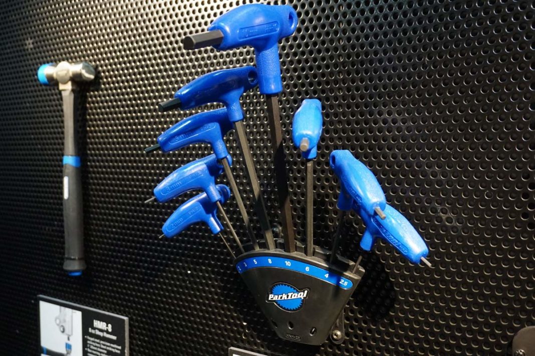 IB17 Park Tool shows new pro, shop tools, including JIS screwdrivers