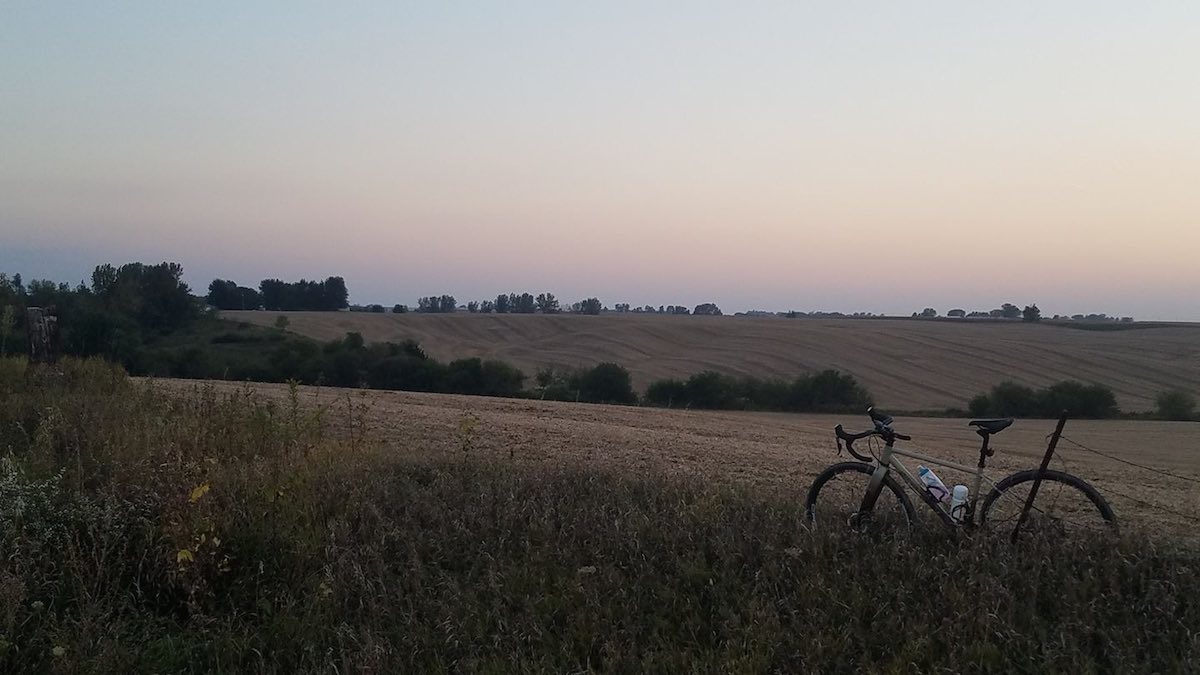 bikerumor pic of the day cycling in bettendorf, Indiana.