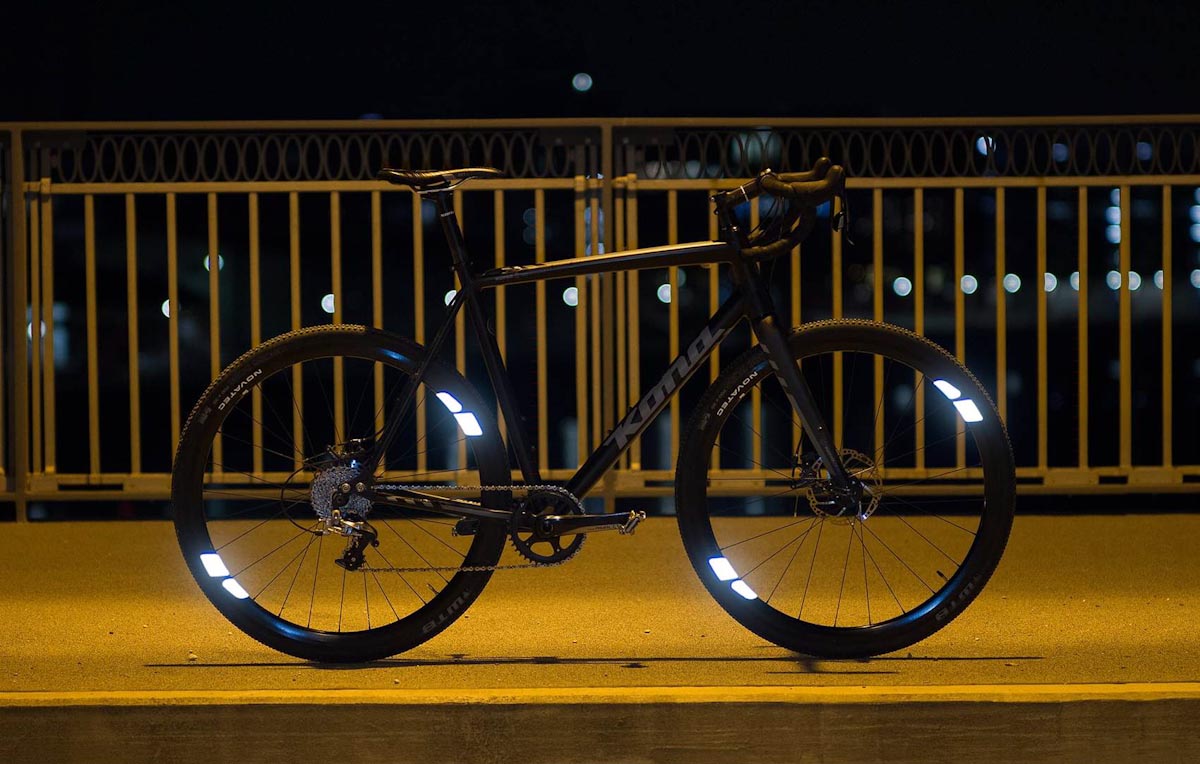 FLECTR 360 reflectors, on Kona road bike