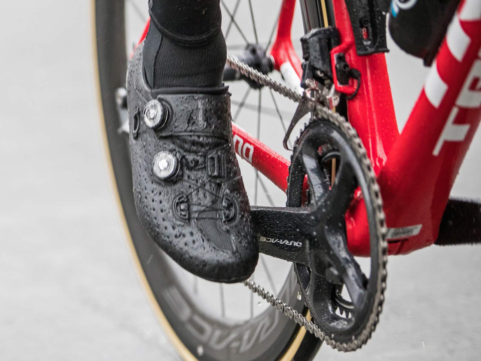 Review: Shimano S-Phyre RC9 road shoes’ stiff connection to the bike