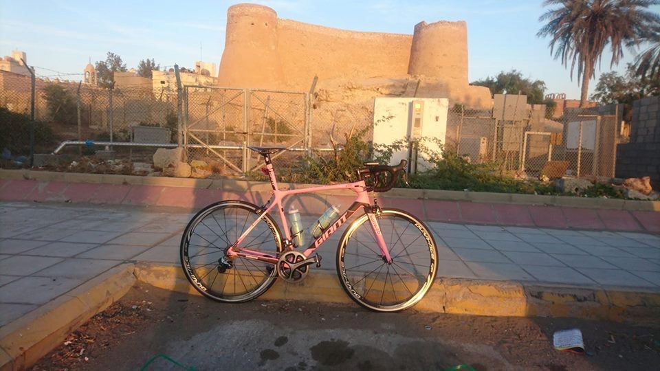 bikerumor pic of the day daily commute Tarout Castle, Saudi Arabia