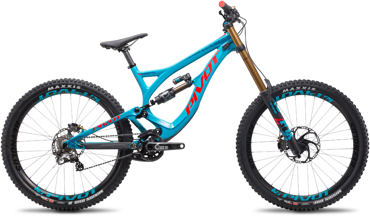 Pivot Phoenix Carbon DH bike continues into 2018 with two new colors