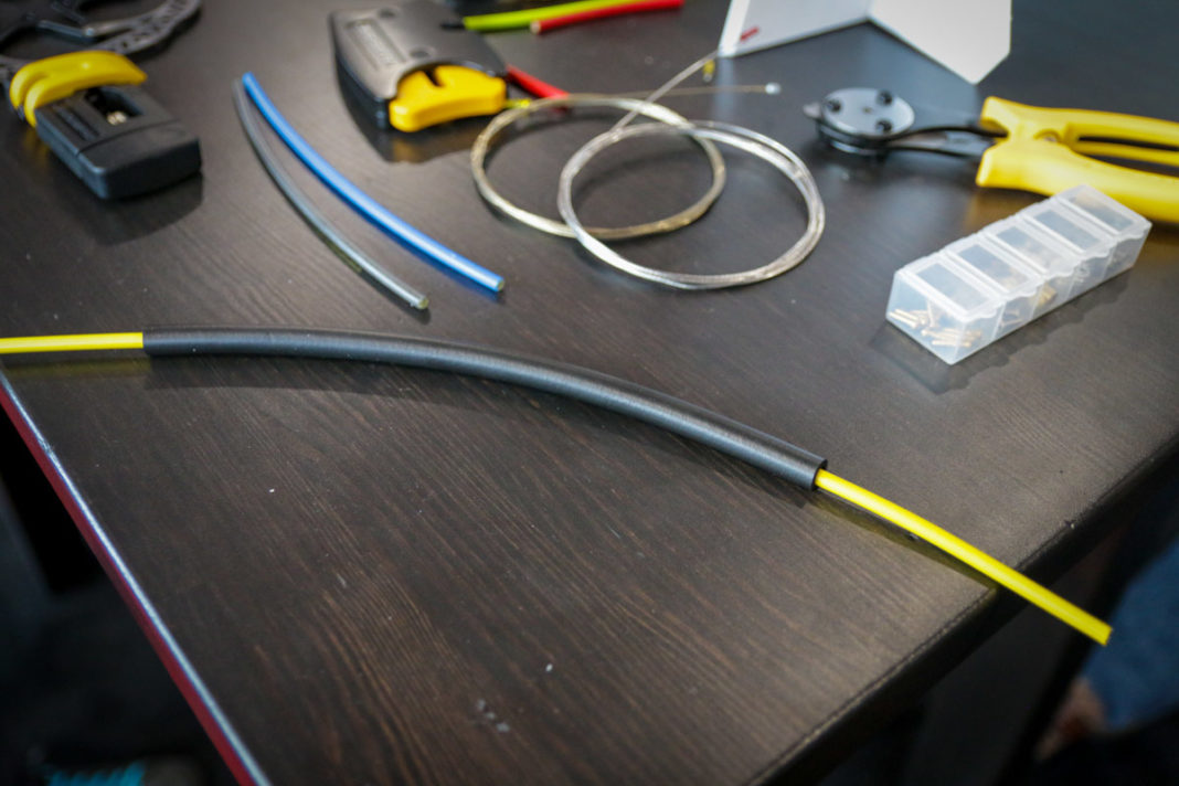 jagwire housing damping foam