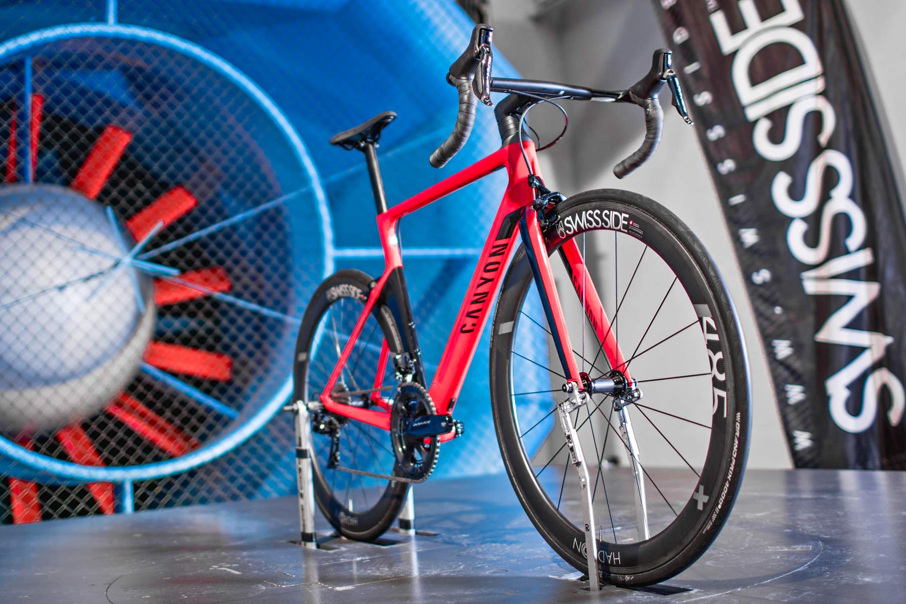Swiss Side slashes prices, slices wind with 2019 Hadron carbon wheels